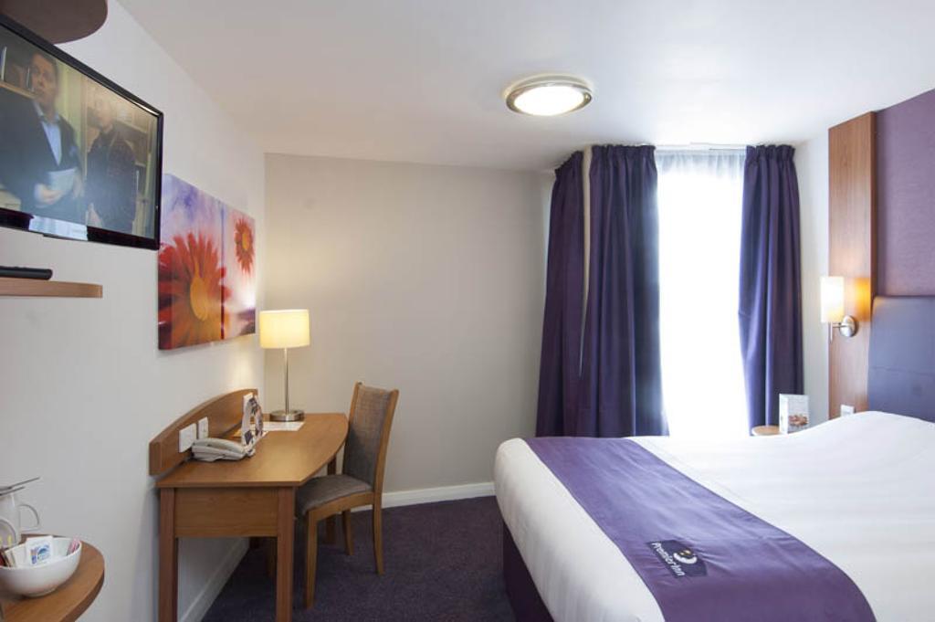 Premier Inn Leamington Spa Town Centre Номер фото