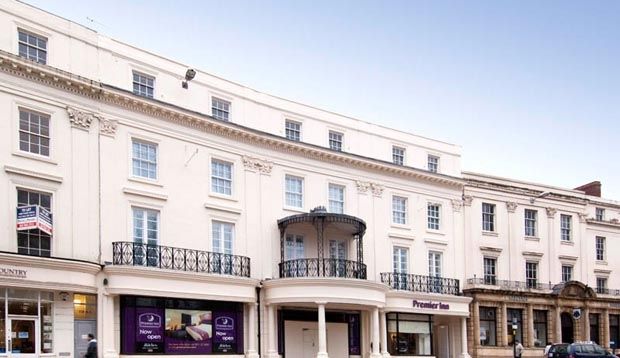 Premier Inn Leamington Spa Town Centre Экстерьер фото