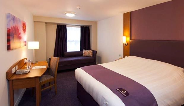 Premier Inn Leamington Spa Town Centre Экстерьер фото